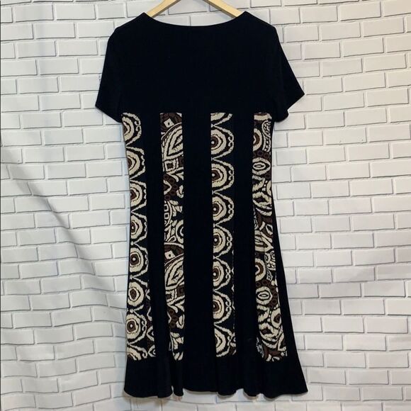 R & M Richards Black Print Inset Mini Dress Sz 12 - Picture 2 of 4